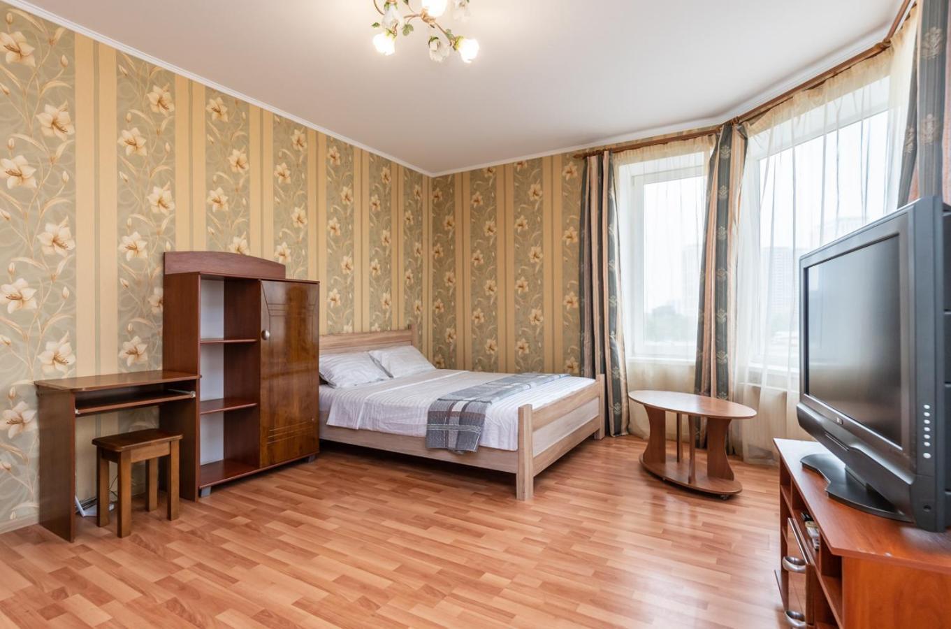 Комфортная Квартира На Метро Осокорки เคียฟ ภายนอก รูปภาพ